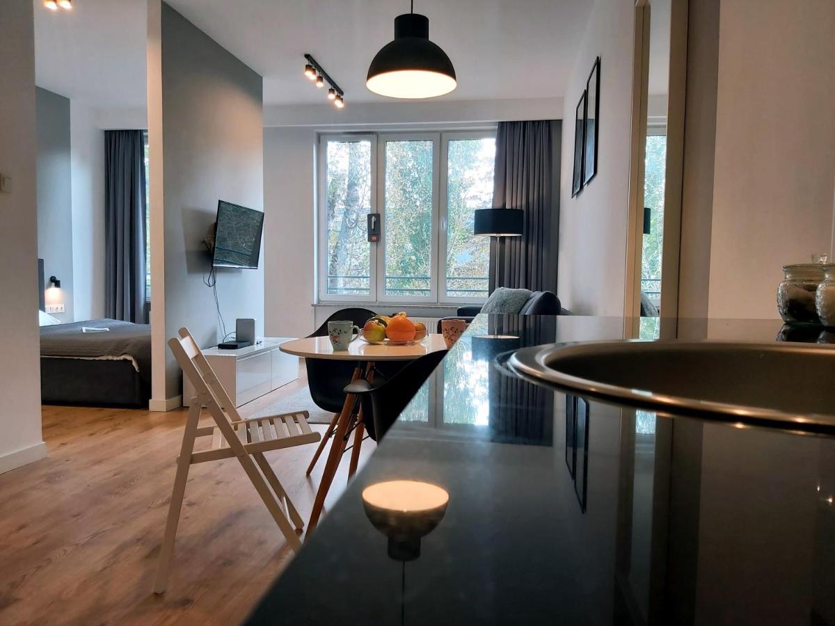 Chill Apartments Expo Slawinska Varsavia Esterno foto